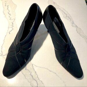 PREVATA Sz 9B Fabric and Leather 2” Heel Y2K  Style Made in Italy Shoes